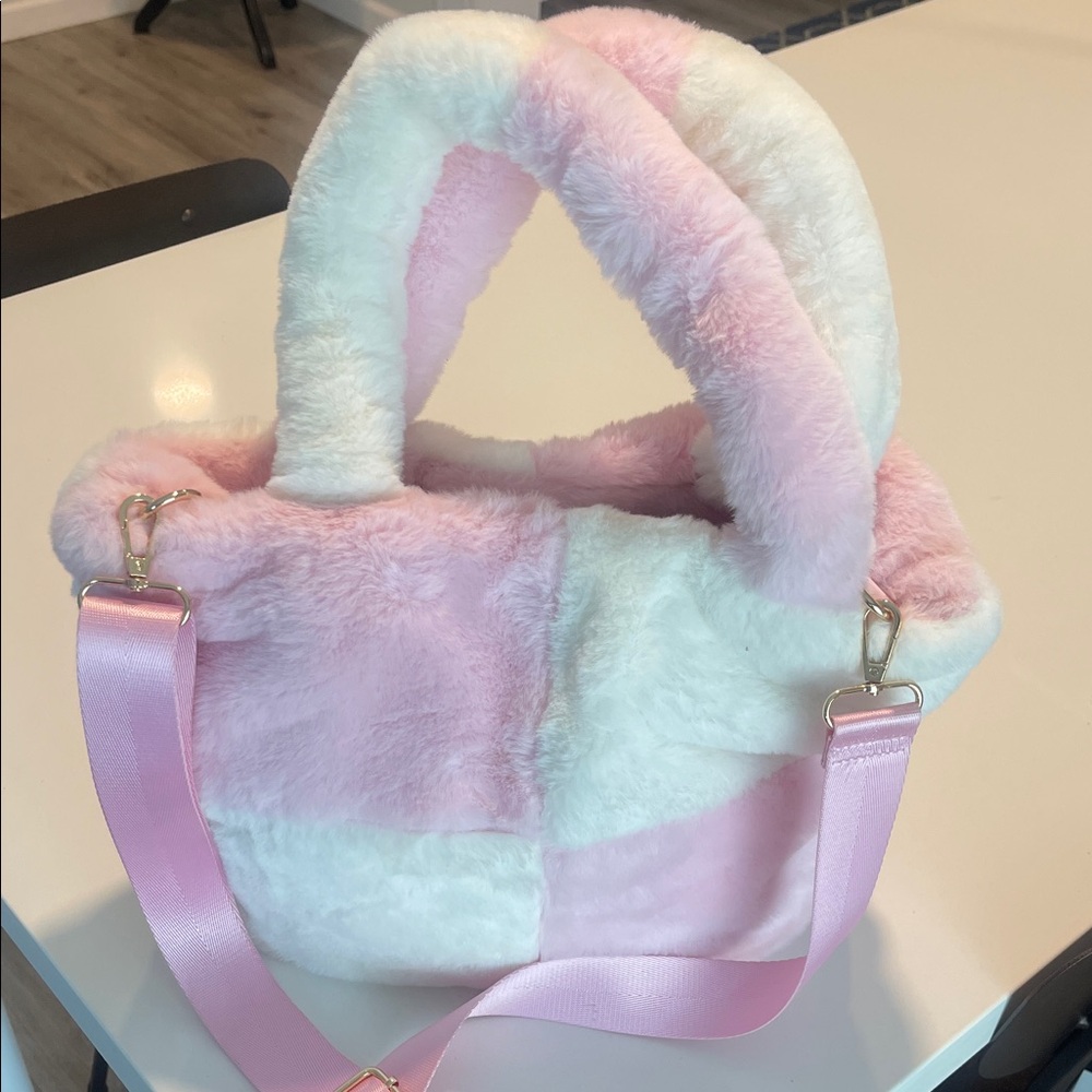 Claire's Women's Pink and White Faux Fur Tote Bag